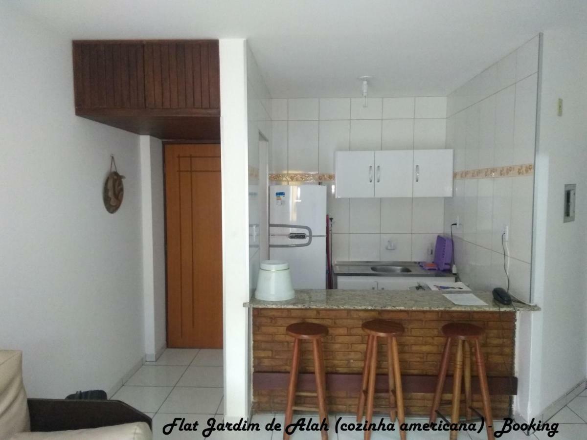 Appartamento Flat Jardim De Alah Salvador Esterno foto